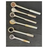 Various ratchet wrenches & gripping wrench.