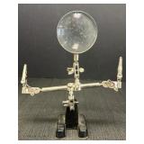 Adjustable Helping Hand with Magnifying Glass