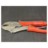 Locking pliers w/ heavy duty grip handle