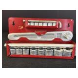 Hex Ratchet Wrench & Socket Set w/wallmount,