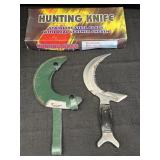 Hunting knife stainless steel blade w/ real