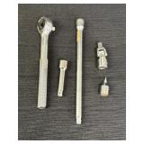 1/4in drive ratchet, extension bars, swivel