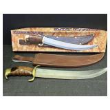 Stainless hunting knife w/ wooden handle & sheath