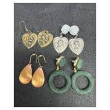 Dangle Heart Earrings, Circle Suede Material