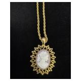 Vtg Style Cameo Necklace