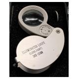 Illuminated Loupe LED LIGHT 30X-25MM in case
