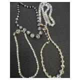 (4) Beaded Costume Necklaces