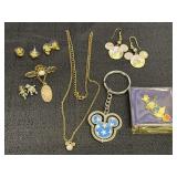 Disney earrings, necklace, keychain & pin - Pooh