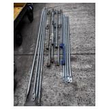Scaffolding cross bars & poles