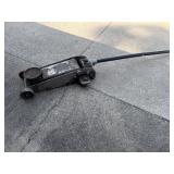 3 ton hydraulic floor jack-works