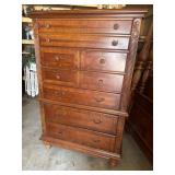 Wynwood upright chest with 6 drawers