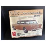 AMT 1957 Chevrolet Nomad model car kit