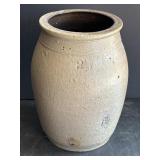No 2 salt-glazed stoneware crock