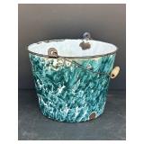 11.5' Chrysolite green swirl enamelware bucket