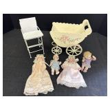 Small doll furniture & 4 porcelain dolls.  High