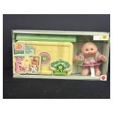 1995 Mattel Cabbage Patch Kids Love 'N Go Baby &