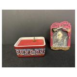 69 Las Vegas Elvis Presley music box & American