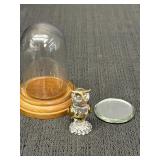 1.5in hand blown glass owl w/gold color accents,