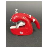 Mini Rex Sew portable sewing machine. 9 x 7in H