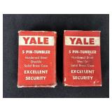 2 Yale 5 Pin-Tumbler padlocks 774