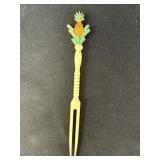 Pineapple-themed reusable aperitif fork, 5.5in.,