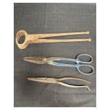 Hoof Trimmers, Metal Snips, & Gripper Pliers (3)