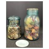 Blue Jars w/ Potpurri & Loose Fitting Lids (4)
