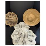 (4) Straw Hats, Mens lg Totes hat, black Newsboy