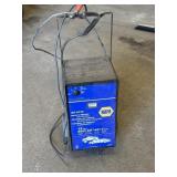 NAPA 85-1010 battery charger & engine starter