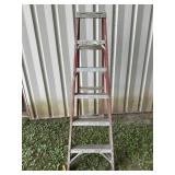 Louisville 6ï¿½ fiberglass ladder