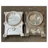 2 blast gates, #4, one missing thumb screw