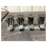 4- 6.5' heavy-duty metal floor locks
