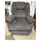 Best Home Furnishings Power Lift Recliner Chair