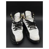 Air Jordan Retro Royalty Sneakers