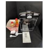 WestBend 4Qt Theater Popcorn Machine w/