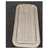 Vtg Rolls Razor in metal case made in England