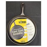 10.5' Seasoned Cast Iron Round Griddle