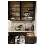 Large Selection of Kitchen Items & Cookbooks