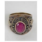 10 KT Yellow Gold North Shore Class Ring