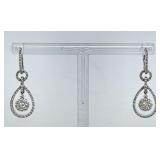 18 KT White Gold Pierced Earrings