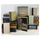 Collectible Books - 1971 King James Holy Bible &