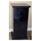 Black Solid Surface Pedestal Stand