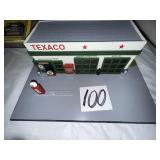 Texaco Garage