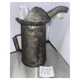4 qt oil can