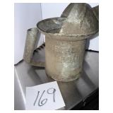 1 qt Metal oil can