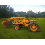 Case G430 tractor with bucket