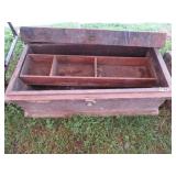 ANTIQUE WOODEN TOOL BOX W/TRAY