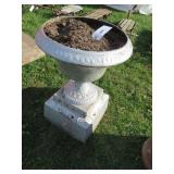 VICTORIAN 3PC CAST IRON PLANTER