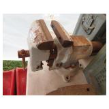 6" HEAVY DUTY SWIVEL BENCH VISE