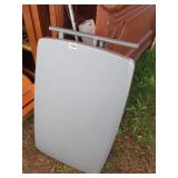 SMALL ADJUSTABLE TABLE